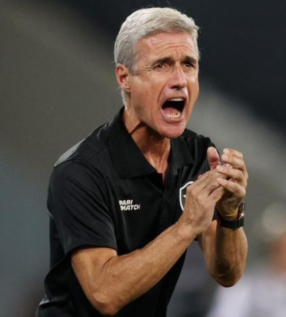 Botafogo faz força-tarefa sentimental pela permanência do técnico Luís Castro