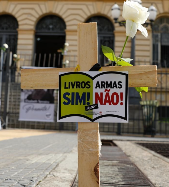 Ataque a escolas: governo Lula quer que casos sejam punidos como crime hediondo