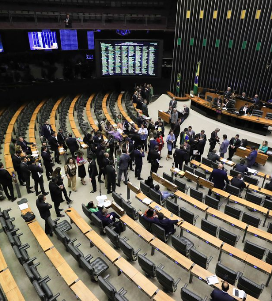  Após recesso, política brasileira tem agenda movimentada 