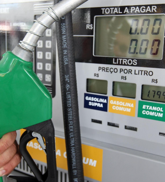 Preços da gasolina e do etanol têm novas quedas, mostra levantamento da ANP 