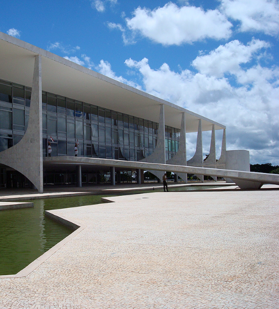 Planalto apresenta PAC a senadores e fala em R$ 1 trilhão de investimentos em 4 anos