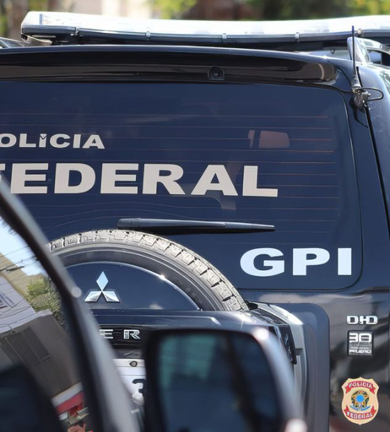 PF faz ação contra suspeitos de aliciar menores para Estado Islâmico