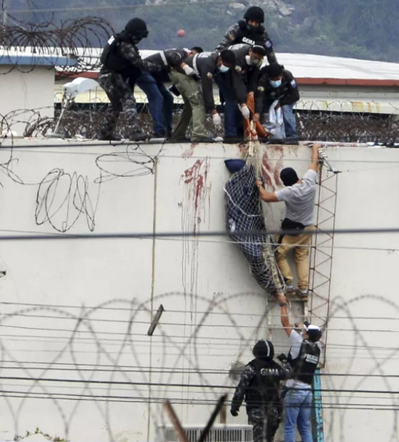 Presos mantêm 57 guardas e policiais reféns no Equador