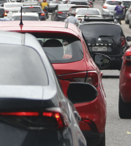 Veículos com finais de placa 40 a 60 podem ter descontos no IPVA até segunda-feira (11)