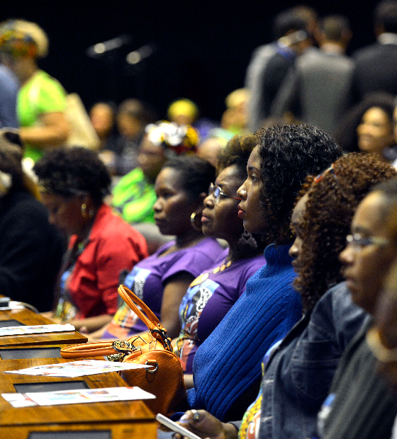 Concursos: governo quer elevar cotas raciais para 30%, com metade da reserva para mulheres negras