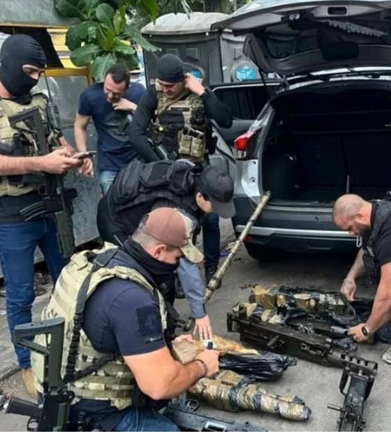 Exército e PM fazem operação em Guarulhos sobre furto de metralhadoras