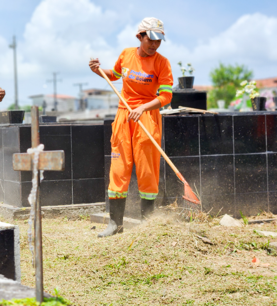 Mutirão de limpeza prepara cemitérios do Tapanã e de Icoaraci para o Dia de Finados