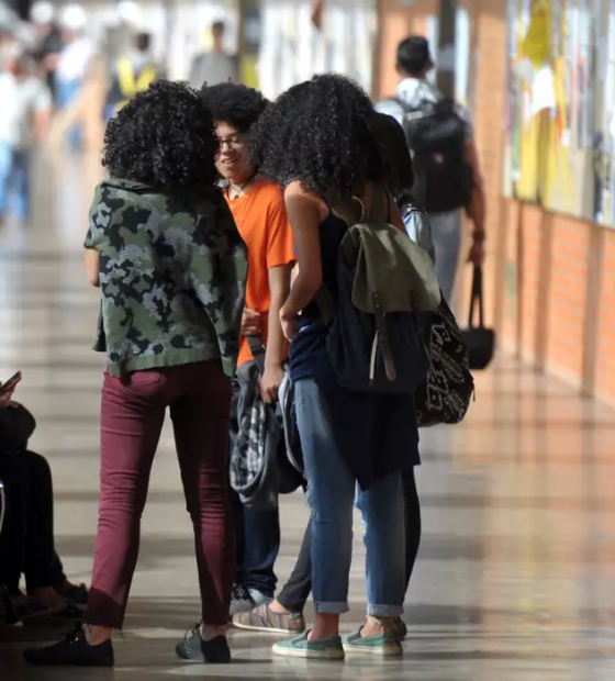 Edital vai apoiar cientistas negros e indígenas no pós-doutorado