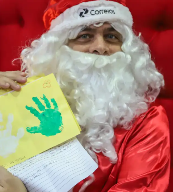 Papai Noel dos Correios amplia prazo para entrega de presentes