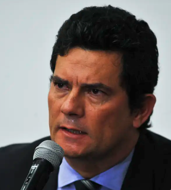 Ministério Público pede cassação de Moro por abuso de poder econômico