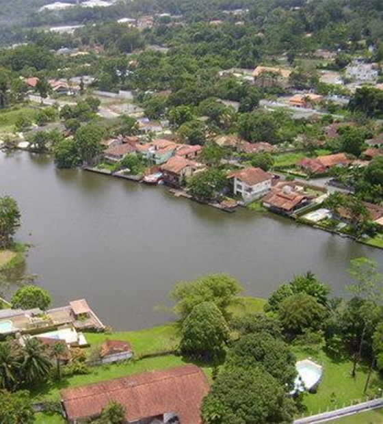 Bando de capivaras frequenta Condomínio Lago Azul,  mas movimento é 