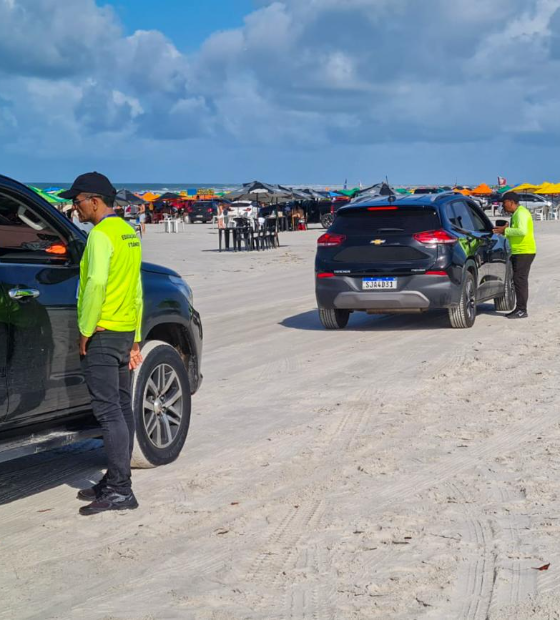 Detran orienta população sobre uso de som alto, alcoolemia e riscos da maré alta em Salinas