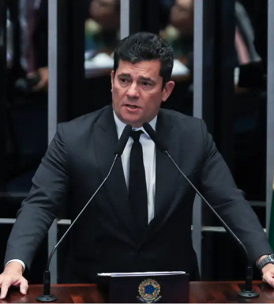 PGR pede e STF autoriza inquérito contra senador Sergio Moro