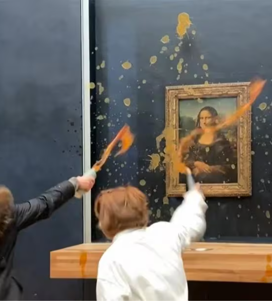 Ativistas atiram sopa contra o quadro da Mona Lisa no Museu do Louvre