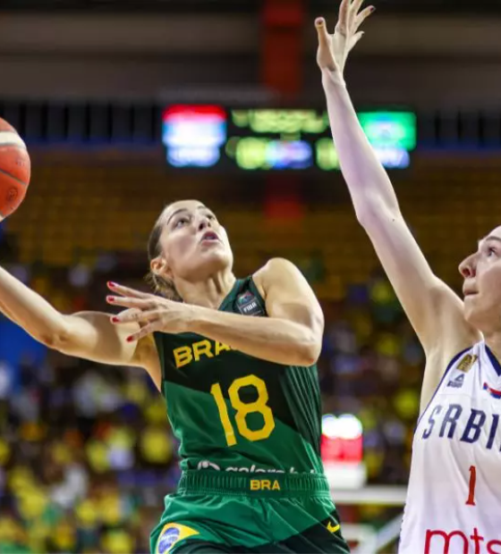 Seleção brasileira de basquete perde da Sérvia e terá de ganhar da Alemanha por vaga olímpica