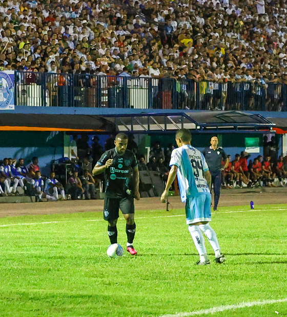  Paysandu assegura sua vaga na segunda fase da Copa do Brasil mesmo após empate com o Ji-Paraná.