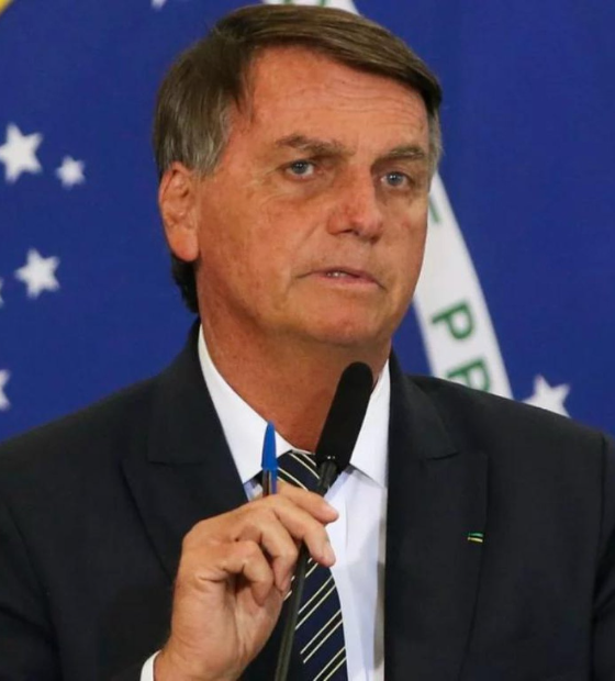 Bolsonaro é indiciado pela Polícia Federal por fraude em cartão de vacinação de covid 