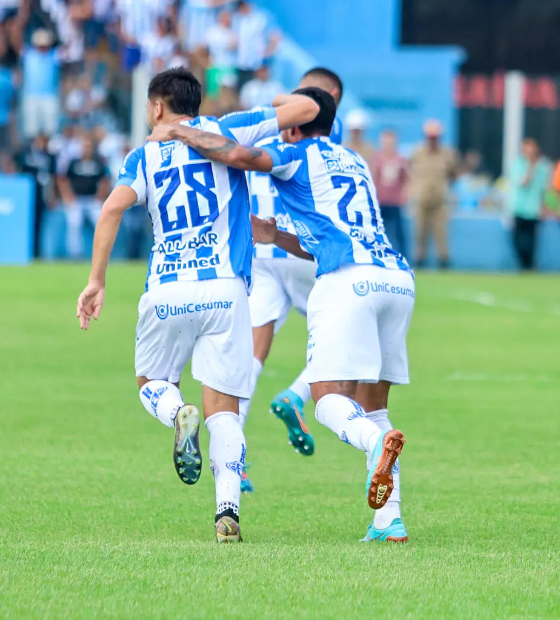 Paysandu atropela o Águia de Marabá na Curuzu e está na final do Parazão 2024