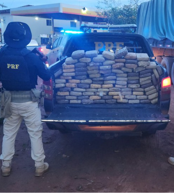 PRF apreende 104 kg de drogas escondidos em pneus de caminhão, em Uruará, no Pará