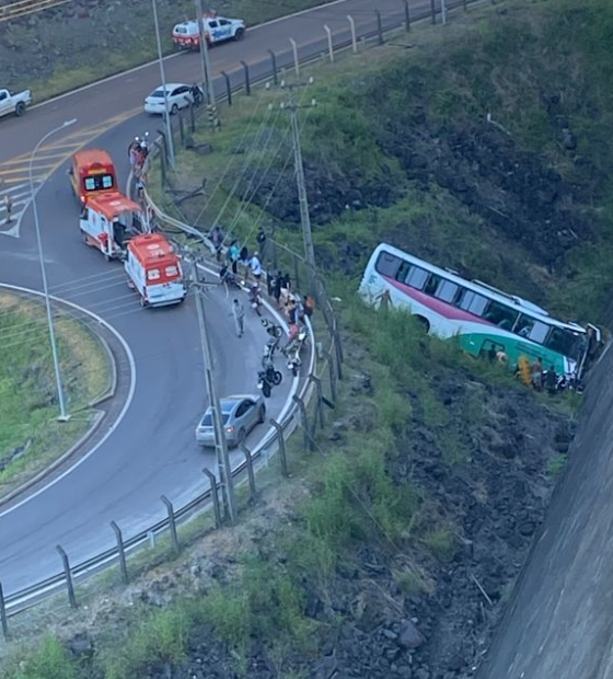 Acidente com ônibus do IFPA em Tucuruí deixa quatro mortos e vários feridos