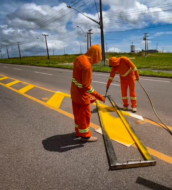 Serviços de sinalização viária são realizados em mais seis rodovias do Pará