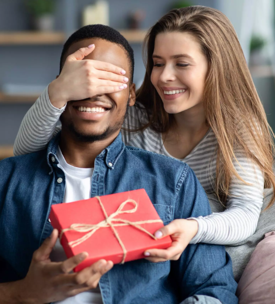 Vendas do Dia dos Namorados nos shoppings devem crescer 4,2% em 2024