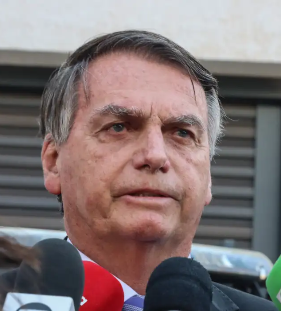 PF liga Bolsonaro a esquema para desviar mais de R$ 25 milhões