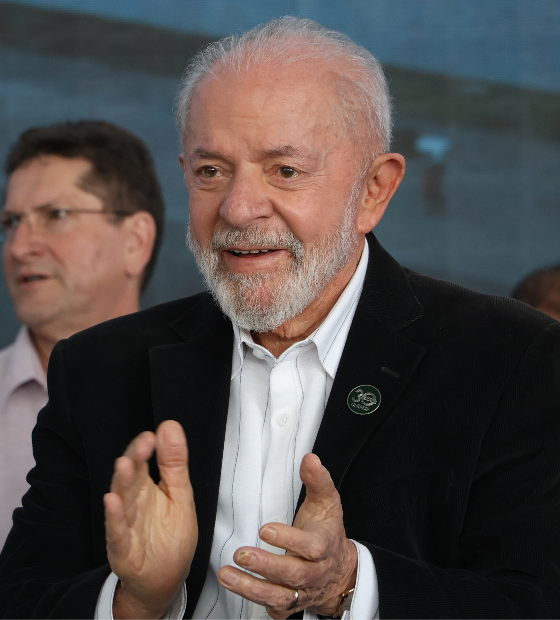 Governo Lula é aprovado por 54%, enquanto 43% o desaprovavam, diz pesquisa