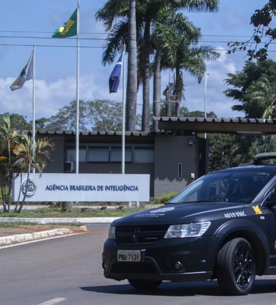 Abin espionou autoridades do Judiciário, do Legislativo e jornalistas durante  gestão de Bolsonaro