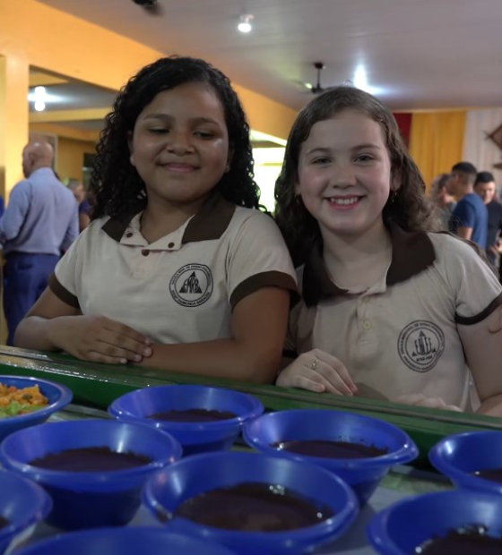 Açaí na alimentação escolar no Marajó abre discussão sobre política educacional entre municípios