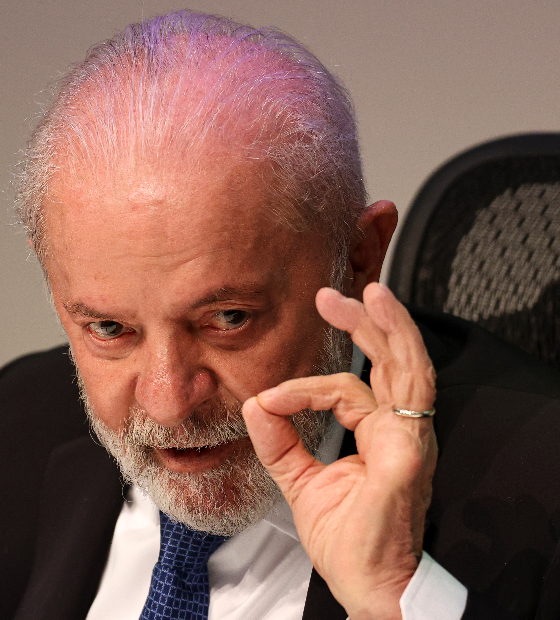  Lula reclama e diz que Eduardo Leite devia agradecer tratamento do governo federal ao RS