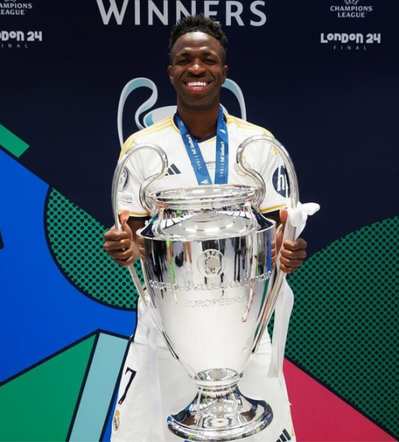 Vinícius Jr. é escolhido o melhor da Liga dos Campeões e agradece aos companheiros