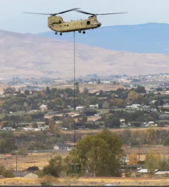 Marinha dos EUA declara mortos tripulantes de aeronave que caiu em Washington