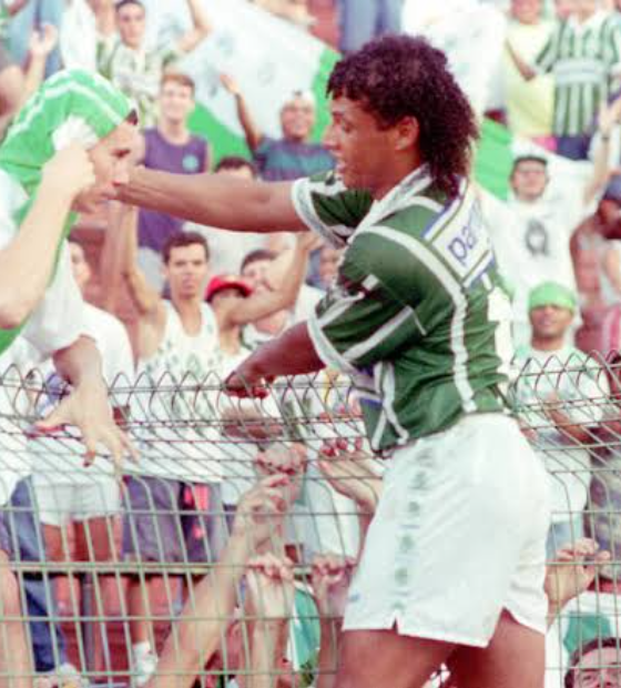 Morre ex-zagueiro Tonhão, ídolo do Palmeiras, aos 55 anos