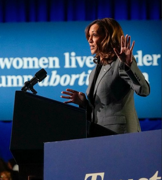 Kamala Harris diz em sabatina que concorda que Trump é fascista