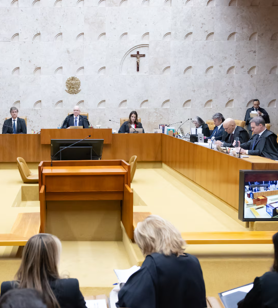 STF forma maioria para permitir símbolos religiosos em prédios públicos; entenda