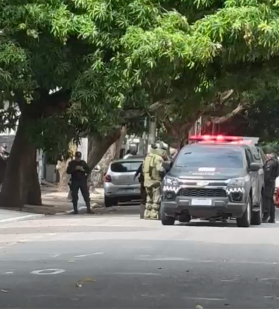 Ameaça de bomba faz PM isolar quarteirão em Belém e suspeito é preso com dinamites