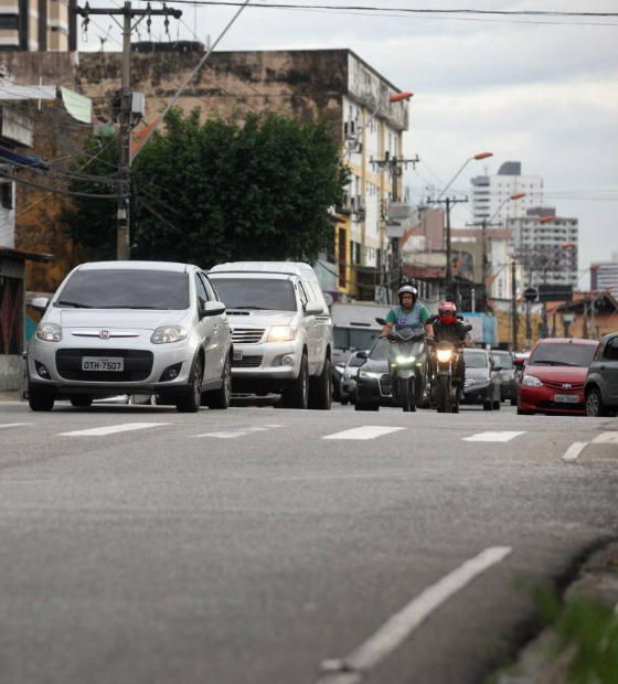 Tráfego no canteiro central e ciclovia da Av. Duque de Caxias sofre alteração hoje (16)