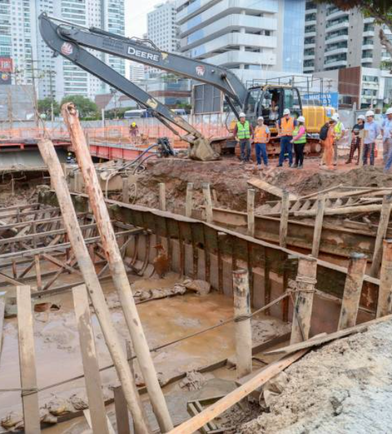 Trânsito na Rua Belém é alterado para avanço da obra da Nova Doca, neste sábado