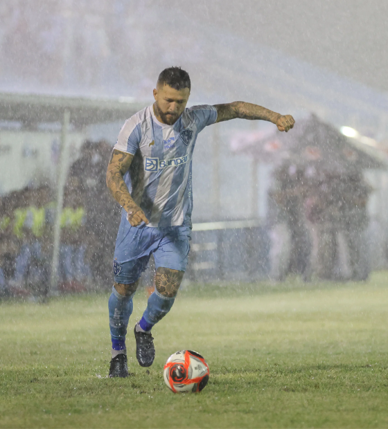 Paysandu vira para cima da Tuna Luso, vence por 2 a 1 e segue invicto no Parazão