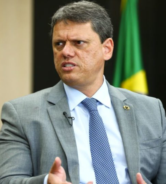 Tarcísio volta a negar candidatura à Presidência em 2026 após resultado de pesquisa