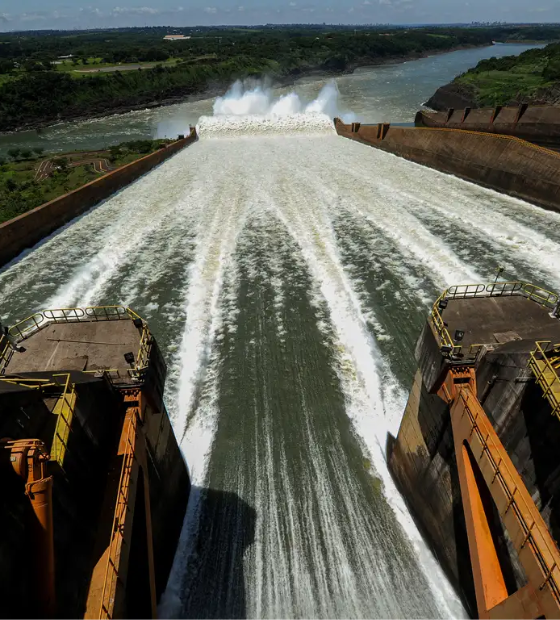 Impasse sobre Itaipu pode repassar 120,9 milhões de dólares à conta de energia