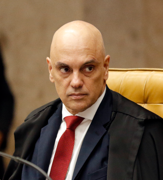 Moraes envia à PGR defesas de acusados de golpe