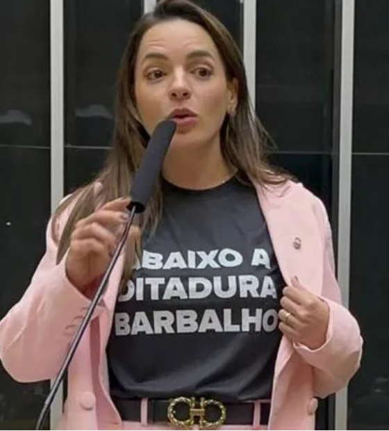 Deputada Alessandra Haber rebate governador e intensifica confronto político em Ananindeua