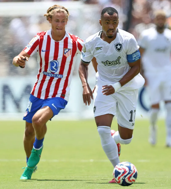 Botafogo perde para o Atlético de Madrid, mas avança no 