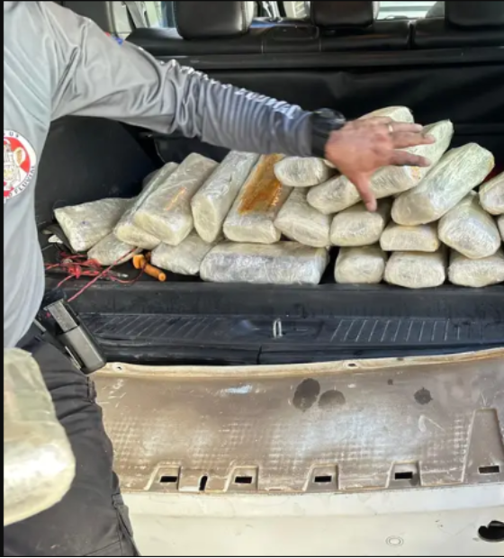 Agentes da Base Candiru apreende mais de 38kg de drogas durante abordagem no rio Amazonas