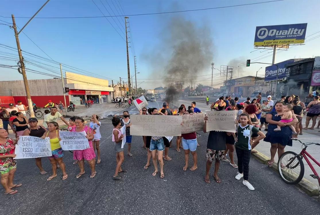 Belém na seca e com lama; quando a água não falta, chega turva e revolta moradores