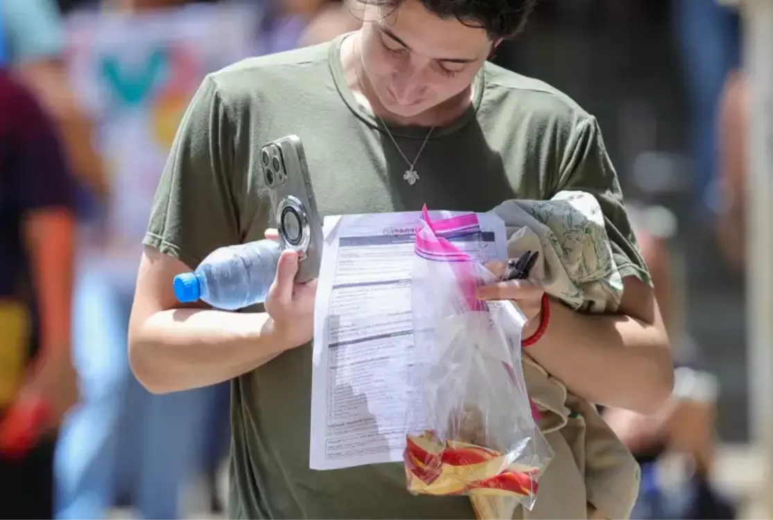 Enem 2025: saiba o que é permitido levar no segundo dia de prova