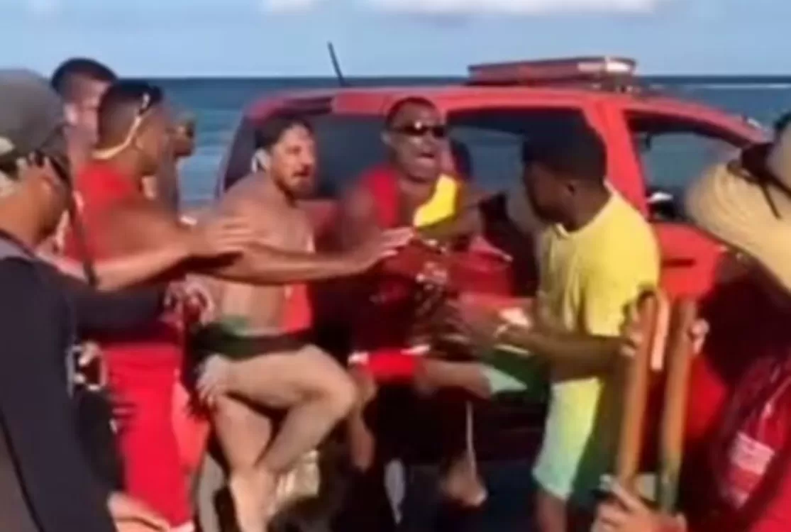 Barraca onde turistas foram agredidos em Porto de Galinhas é multada em R$ 12 mil
