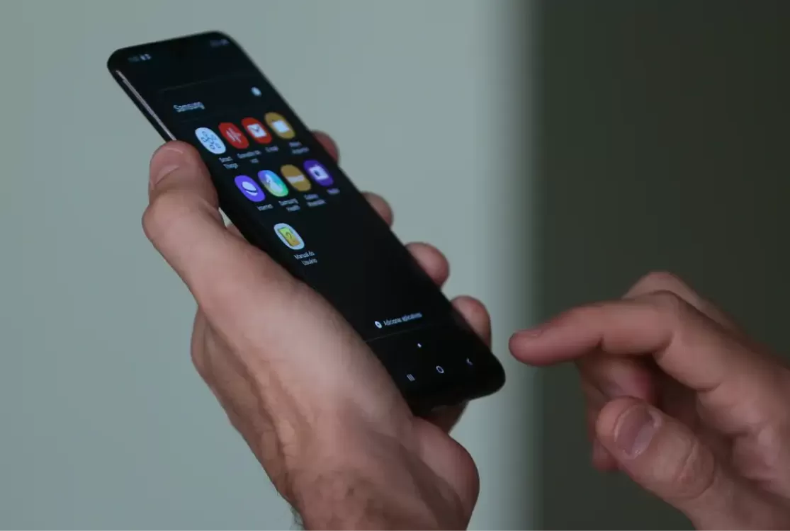 Veja dicas de como proteger seu celular de golpes virtuais no carnaval